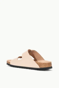 STAUD BIRKENSTOCK ARIZONA BIG BUCKLE SANDAL HIGH SHINE NEW BEIGE HIGHSHINENEWBEIGE Hot