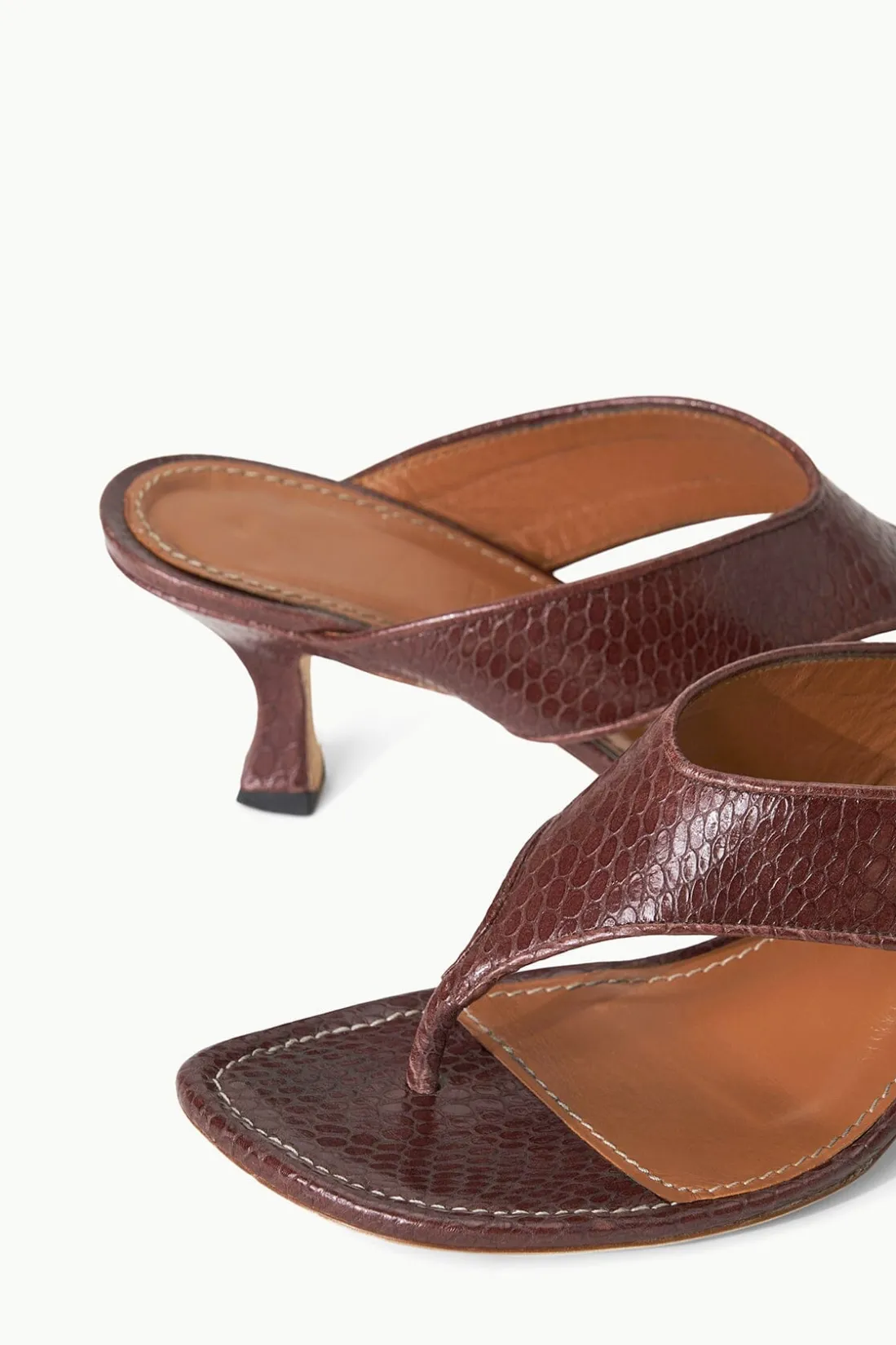 STAUD NATALIA THONG SANDAL MAHOGANY Outlet